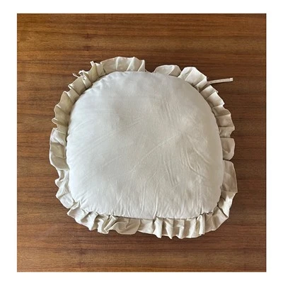Bantal Renda